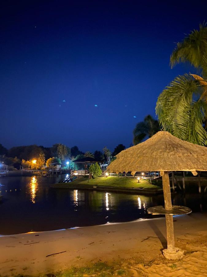 Solares De La Bahia *